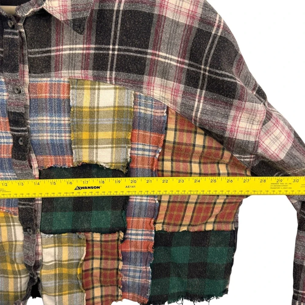BDG Urban Outfitters Patchwork Plaid Flannel Button‎ Down Shirt Medium Festival - Picture 11 of 12